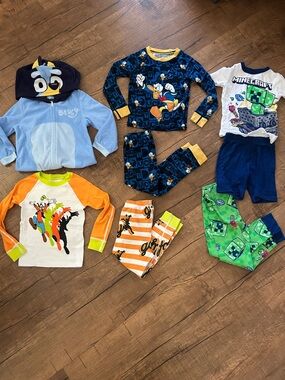 Disney Donald Duck Bluey Mine Craft Kids Pajamas Bundle